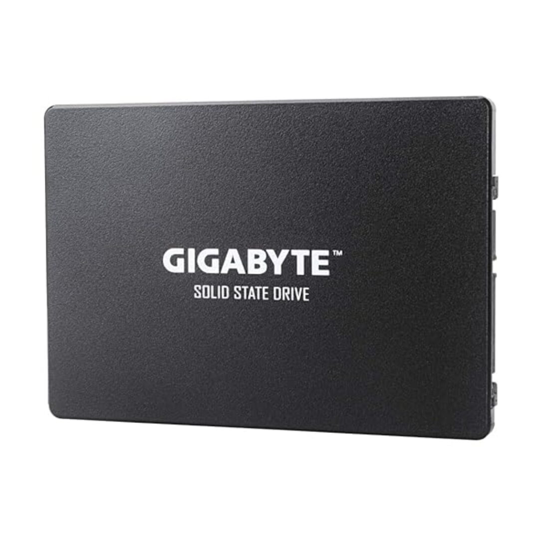 GIGABYTE 240GB 2.5″ SATA III Internal SSD (Up to 500 MB/s Read, 420 MB/s Write)